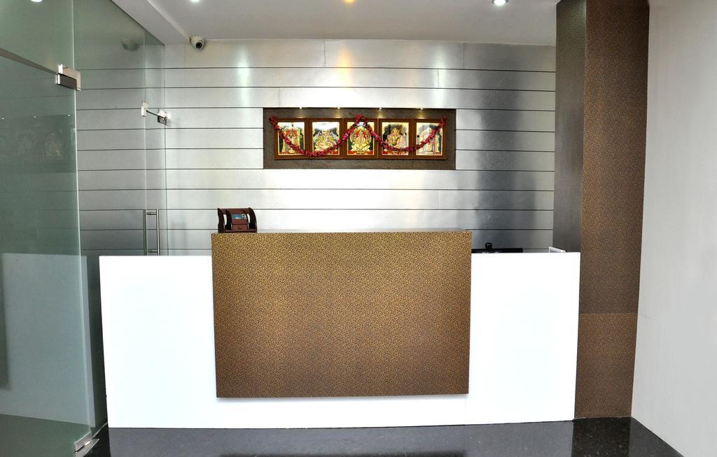 Hotel The Home Tiruppur Ngoại thất bức ảnh
