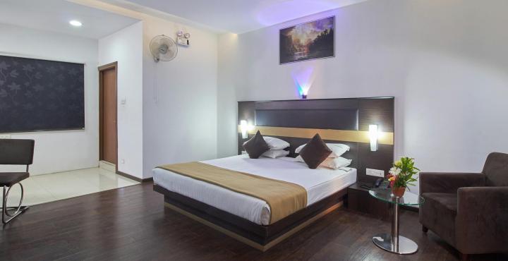 Hotel The Home Tiruppur Ngoại thất bức ảnh